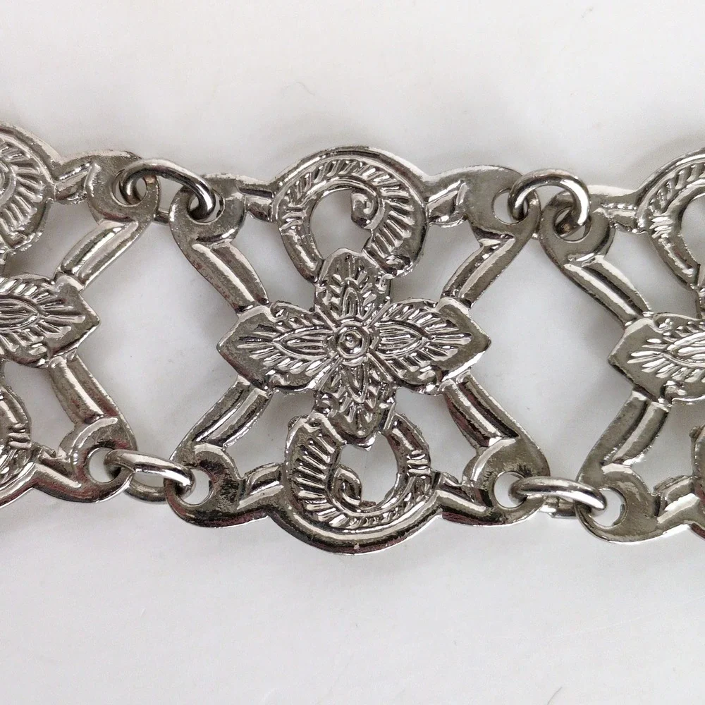 Vintage English Nurses Silver Plate? Chain‎ Belt Filigree Crown Floral Metal